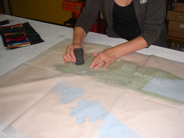 Mains qui ponce patron du drapeaux d'art