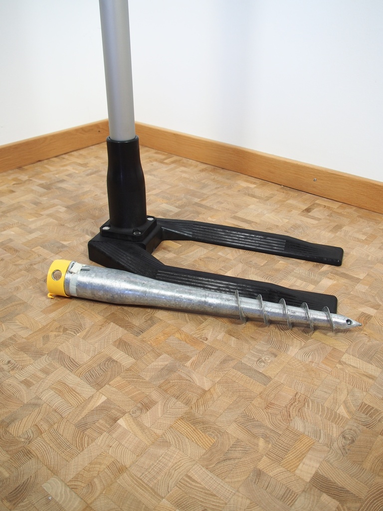 Pied autocal pour mât téléscopique